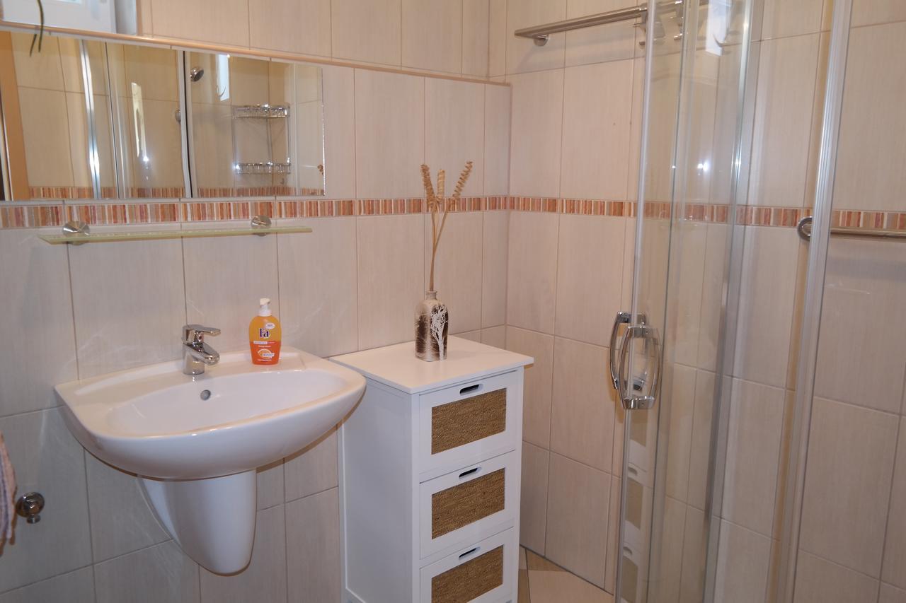 Aramis 3 Apartments เฮวิซ ภายนอก รูปภาพ